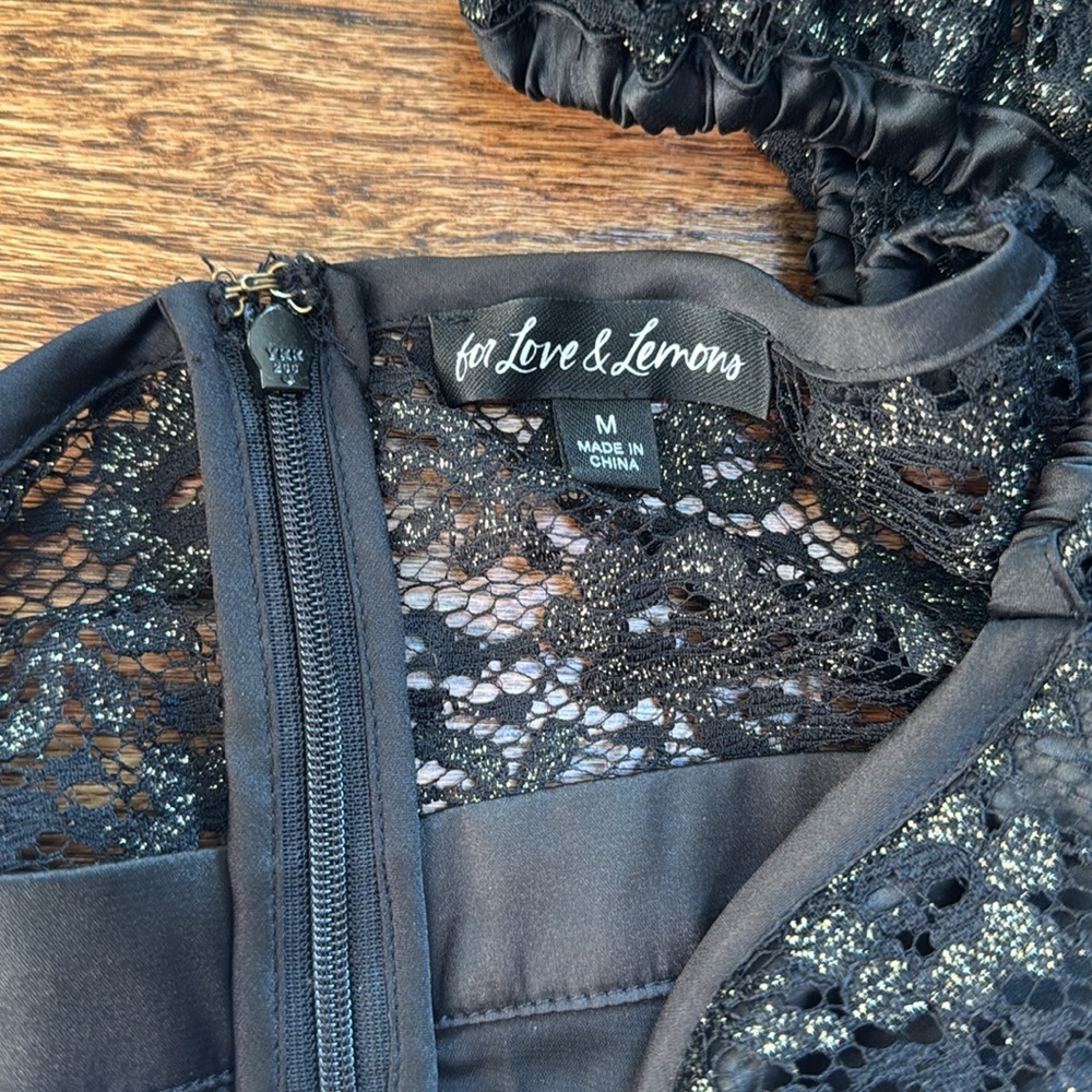 For love & lemons lace mini dress size medium - Picture 4 of 4